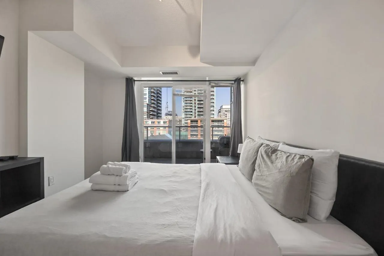 1 Bed Plus Den Downtown Toronto Apartment