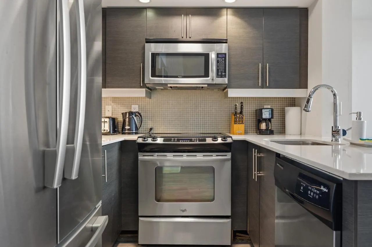 1 Bed Plus Den Downtown Toronto